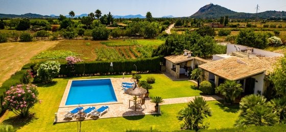 bosque_-_swimming_pool_b_03_2400x1600.jpg Villas in Mallorca