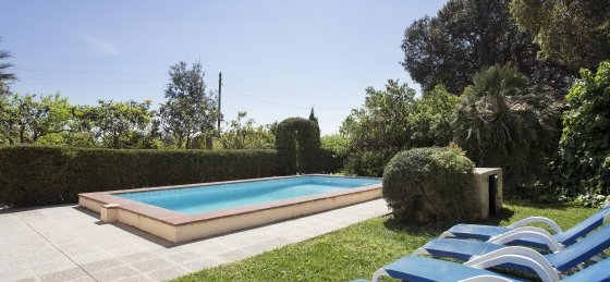 creus_-_swimming_pool_09_2400x1600.jpg Book a villa in Spain