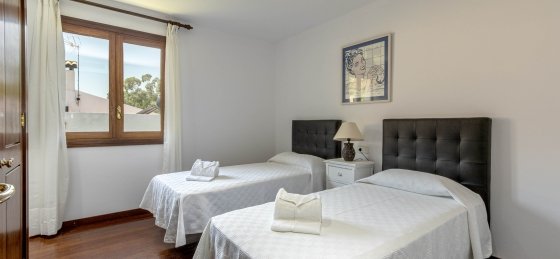 formosa_-_bedroom_3-1.jpg Villa holidays in Spain