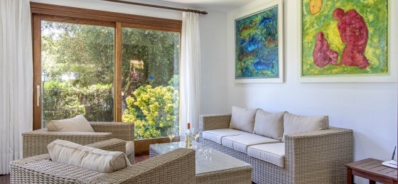 formosa_-_saloon_3.jpg Book a villa holiday in Mallorca