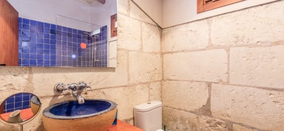 gardo_-_bathroom_1-1_sf.jpg Book a villa holiday in Mallorca