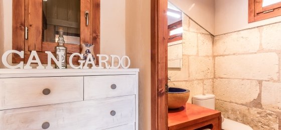 gardo_-_bathroom_1-2_sf.jpg Villa rentals in Balearic Islands