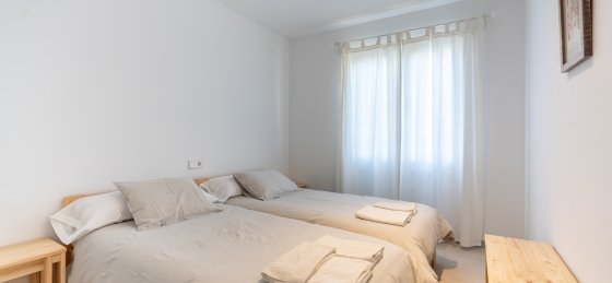 guillem_-_bedroom_2-1.jpg Book a villa holiday in Mallorca