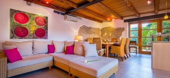 haus_1_10.jpg Book a villa holiday in Istria