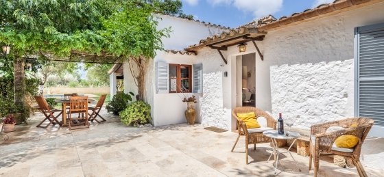 Book a villa in Spain