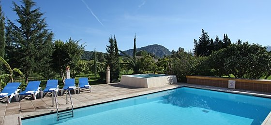 hort_3_cames_-_swimming_pool_5_2400x1600.jpg Villa rentals in Spain
