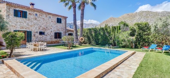 joan_-_swimming_pool_01_2400x1600.jpg Holiday home in Balearic Islands villa booking