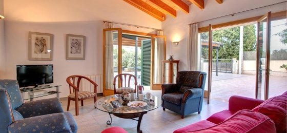 llobiner_-_saloon_1_2400x1600.jpg Holiday villas in Balearic Islands