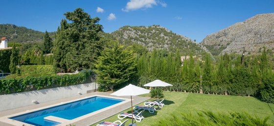 llobiner_-_swimming_pool_03_2400x1600.jpg Villa rentals in Mallorca