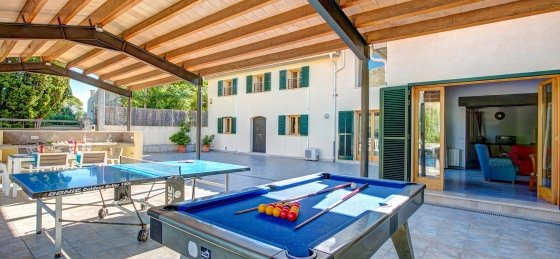 llobiner_-_terrace_02_2400x1600.jpg Villas in Balearic Islands