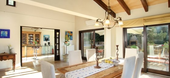 llop_-_a_dining_room_1.jpg Holiday home in Mallorca villa booking