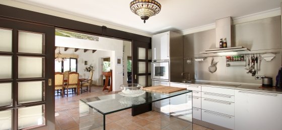 llop_-_a_kitchen_2.jpg Villa rentals in Pollensa