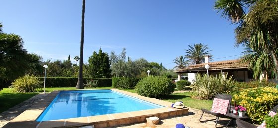 moreno_-_swimming_pool_07.jpg Villa holidays in Balearic Islands