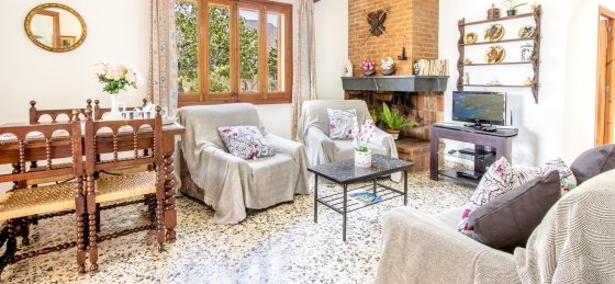 oliver_-_saloon_1_18_2400x1600.jpg Villa in Mallorca to rent