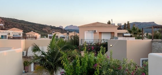 terrace_2.jpg Book a villa holiday in Chania