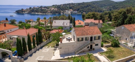 villa_in_sumartin_34.jpg Book a villa holiday in Dalmatia