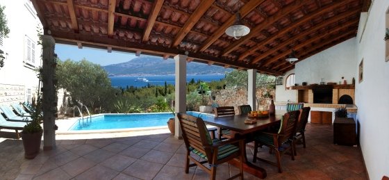 villa_in_supetar_8.jpg Book a villa in Brac