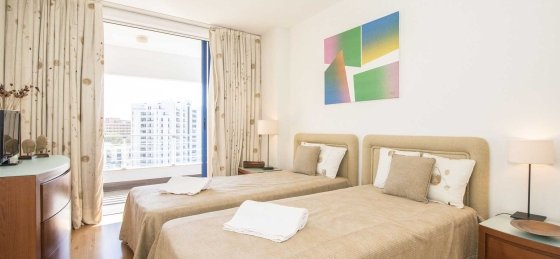 bedroom_3.jpg Book a villa holiday in Portugal