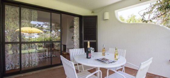 exterior3.jpg Book a villa in Algarve