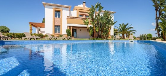 exterior3.jpg Villa rentals in Albufeira
