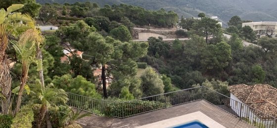 pool_with_view_8.jpg Villa holidays in Marbella