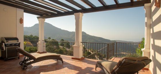 terrace_balcony_bbq.jpg Villa rentals in Costa del Sol