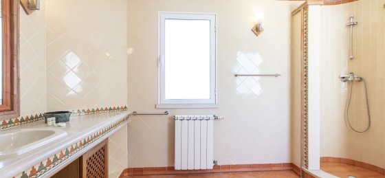 wc2_do_quarto_2.jpg Book a villa holiday in Albufeira