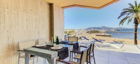 16.jpg Villa holidays in Spain