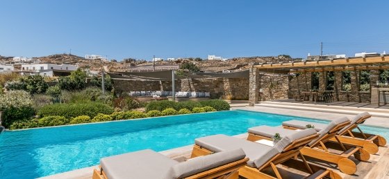 16_garden_pool_view.jpg Villa in Mykonos to rent