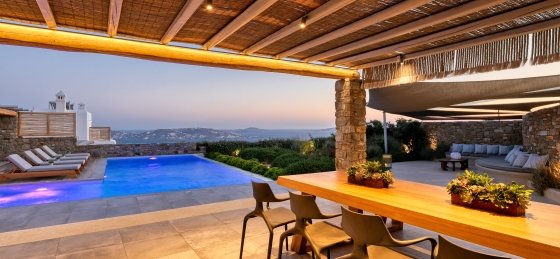 3_dining_lounge_sunset.jpg Holiday villas in Greece