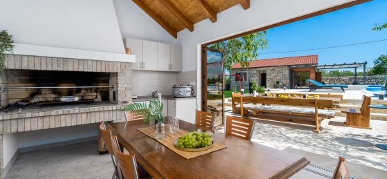 46.jpg Villas in Sibenik