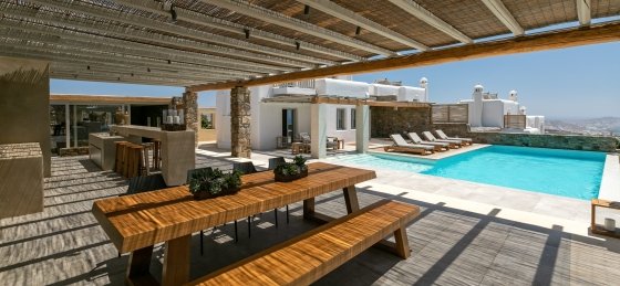 8_dine_bbq_bar_area.jpg Book a villa holiday in Greece