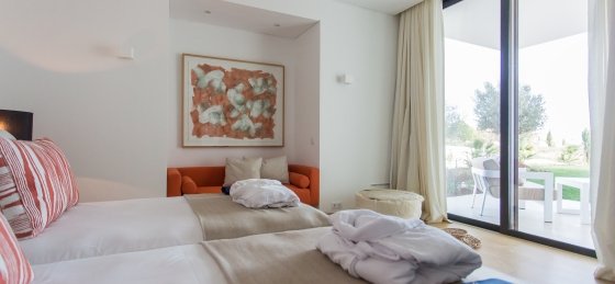 chr_ground_floor_bedroom.jpg Holiday home in Algarve villa booking