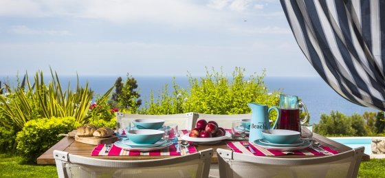 luxuryretreatskefalonia_l.jpg Book a villa in Spartia