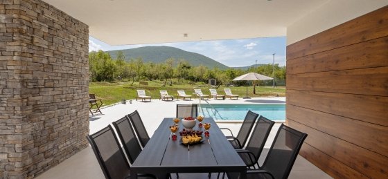 12.jpg Book a villa in Split