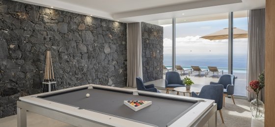15_ourmadeira_villas_in_madeira_ocean_panorama_billiards.jpg Book a villa holiday in Calheta