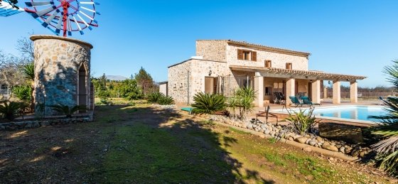 capo_-_xtra_1_2400x1600.jpg Villa holidays in Balearic Islands