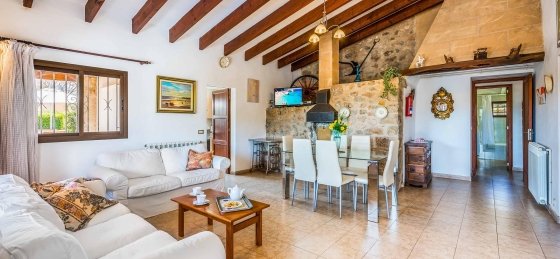 papalaya_-_saloon_1_2400x1600.jpg Holiday villas in Spain