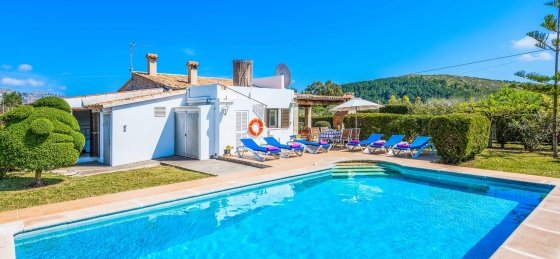 papalaya_-_swimming_pool_02_2400x1600.jpg Villa in Spain to rent