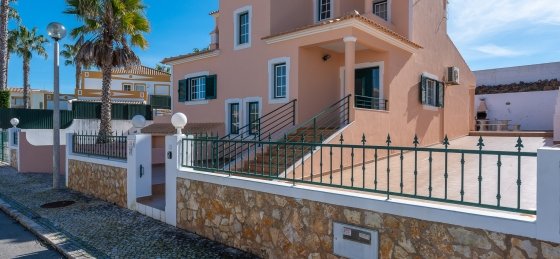 Villa holidays in Algarve