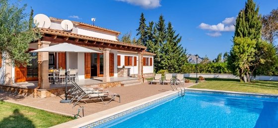 Holiday villas in Spain