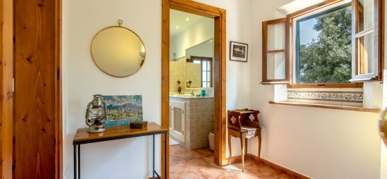 alzina_-_interior_1_18.jpg Holiday home in Alcudia villa booking