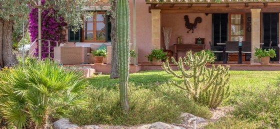 alzina_-_xterior_1_18.jpg Villa holidays in Mallorca