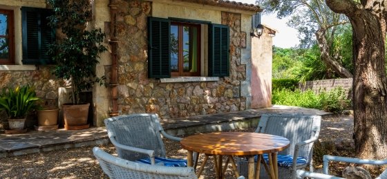 alzina_-_xterior_2_18.jpg Holiday villas in Balearic Islands