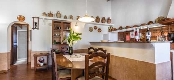 catalina_-_kitchen_2_2400x1600nsf.jpg Villa holidays in Pollensa