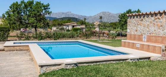 catalina_-_swimming_pool_5_2400x1600nsf.jpg Holiday villas in Pollensa