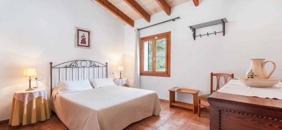 clavet_-_bedroom_1-1_2400x1600.jpg Villa in Mallorca to rent