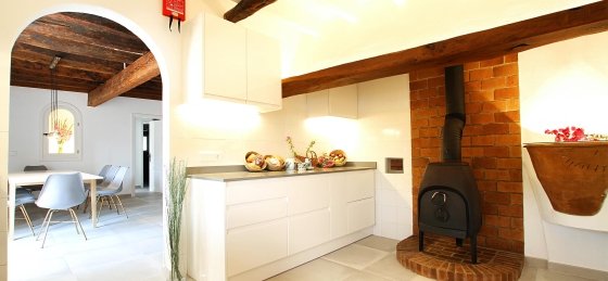 crever_-_kitchen_2_2400x1600.jpg Villa rentals in Pollensa