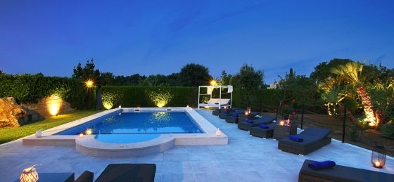 crever_-_swimming_pool_a_15_ns_2400x1600.jpg Holiday home in Pollensa villa booking