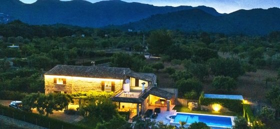 crever_-_swimming_pool_b_11_ns_2400x1600.jpg Holiday home in Spain villa booking